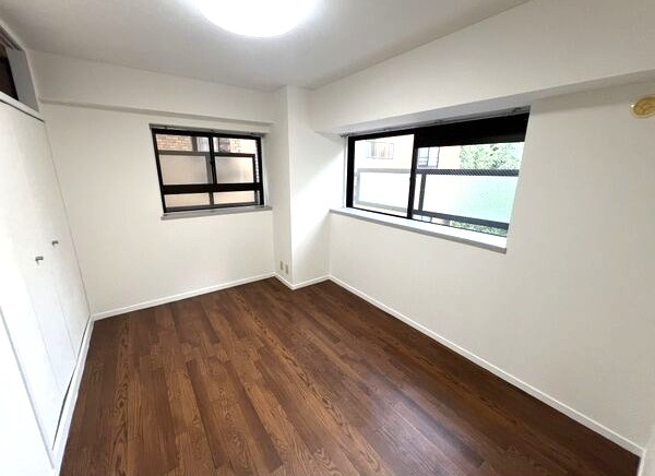 八事石坂マンションの寝室