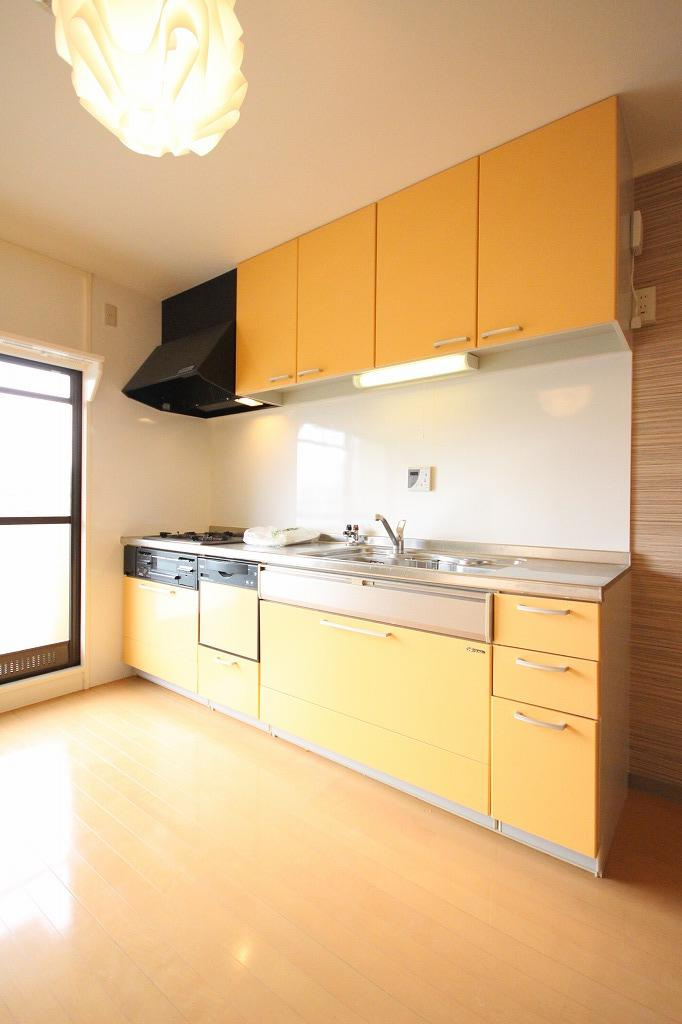 ルモンクレール枝吉のキッチン|※お部屋により仕様が異なる場合があります。