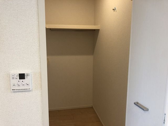 フラワー　ヒルズの収納