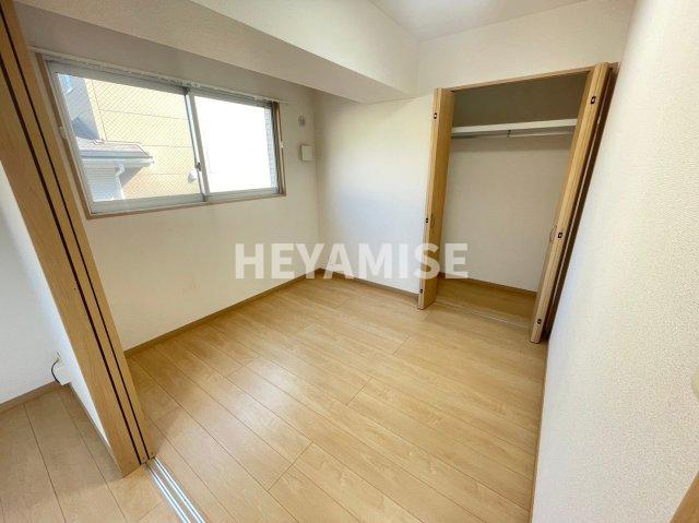 マルヨシコート長与の洋室|※同物件別号室です