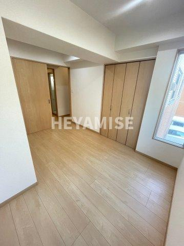 マルヨシコート長与の洋室|※同物件別号室です