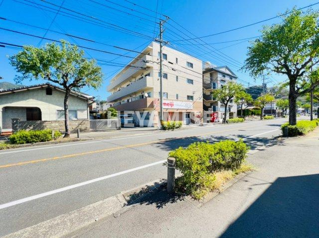 マルヨシコート長与の外観