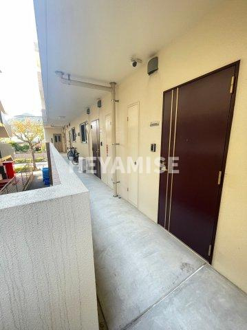 マルヨシコート長与のエントランス|※同物件別号室です