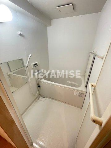 マルヨシコート長与の浴室|※同物件別号室です