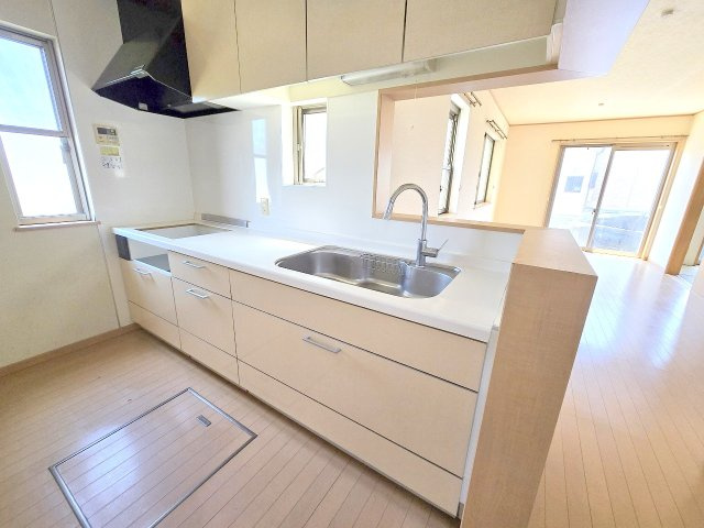 春日部市藤塚　中古一戸建のキッチン|2025撮影