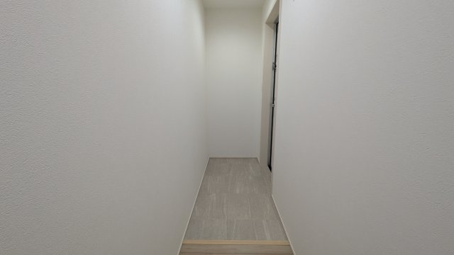 【玄関】
