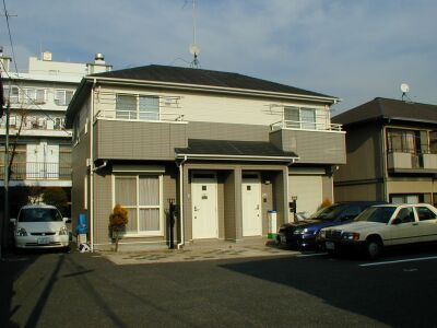 フローラ小金井のエントランス