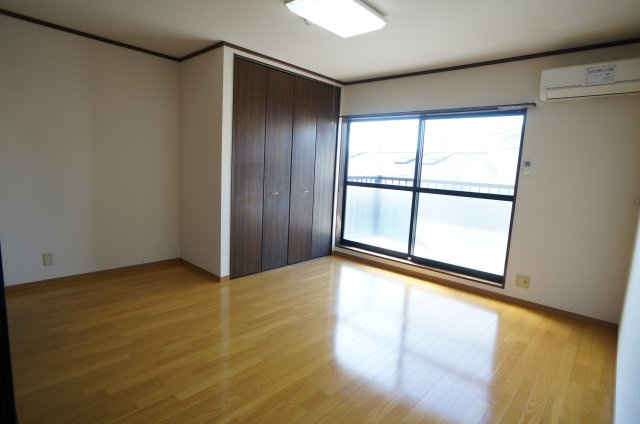 【寝室】 | ロングアイランド