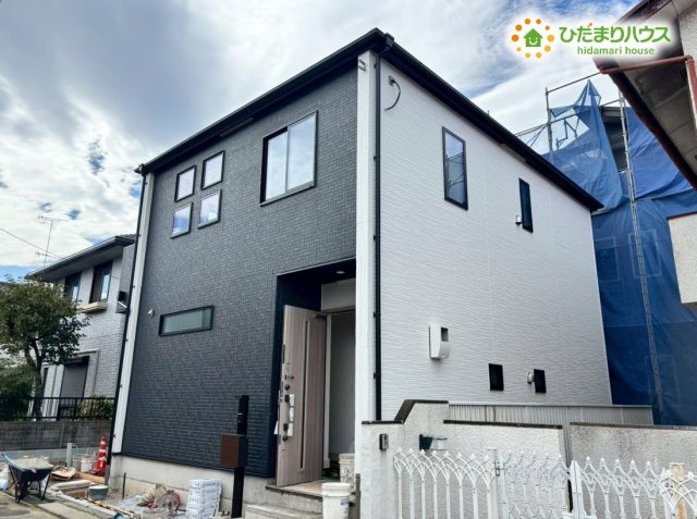 鴻巣市大芦　新築一戸建て　グラファーレ　01の外観|公園が近くにあるためいつでも気軽に遊んだり、お散歩を楽しめます！！						
