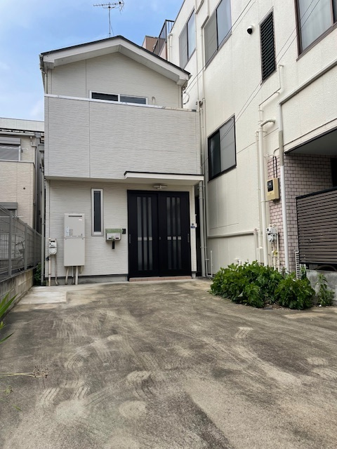 江東区東砂5丁目　中古戸建の駐車場
