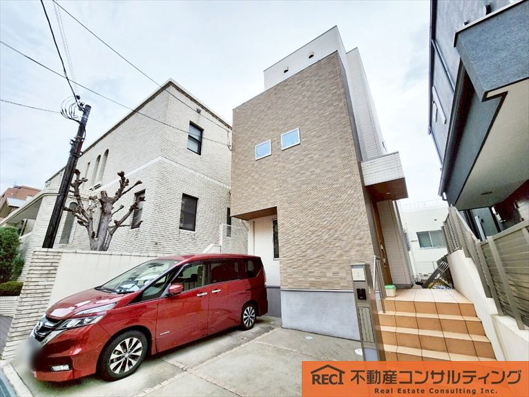 神戸市灘区鶴甲2丁目　中古戸建の外観