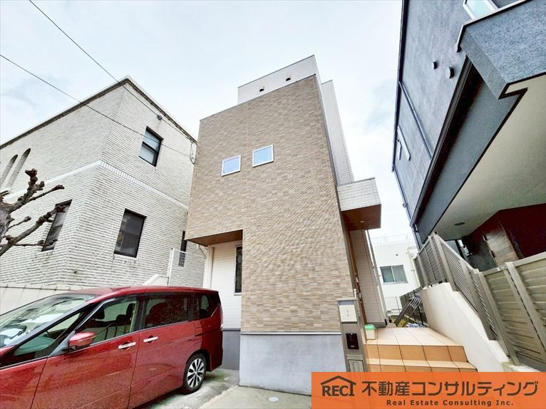 神戸市灘区鶴甲2丁目　中古戸建の外観