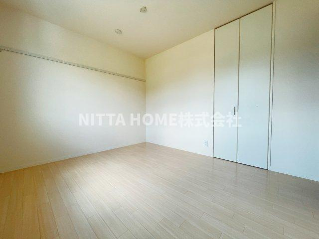 サニーヒル幸　１号館の洋室|キレイな室内です♪