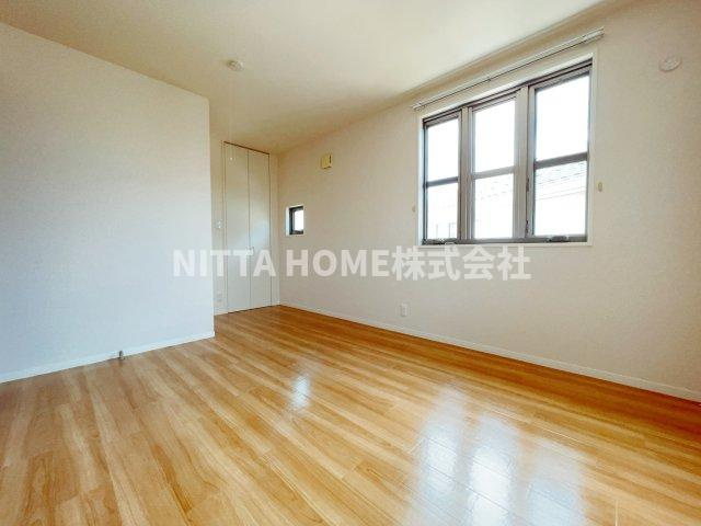 サニーヒル幸　１号館の寝室|寝室スペースにもぴったり●