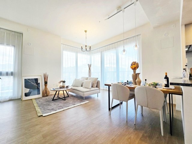 ベイシティタワーズ神戸WESTの居間・リビング