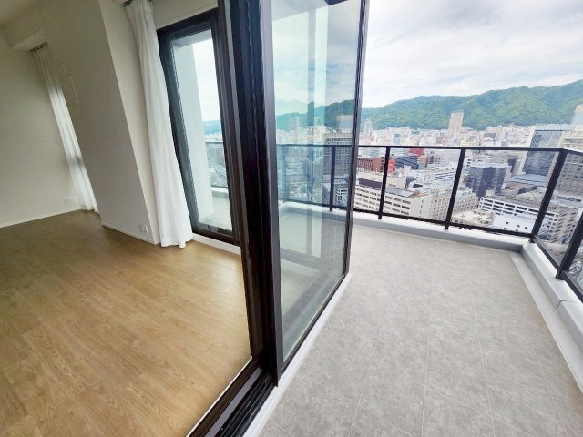 ベイシティタワーズ神戸WESTのバルコニー