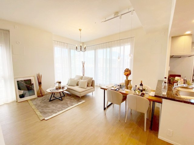 ベイシティタワーズ神戸WESTの居間・リビング