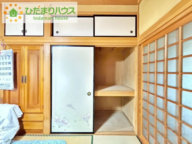 那珂市後台　中古戸建　店舗付き住宅の収納|和室A収納