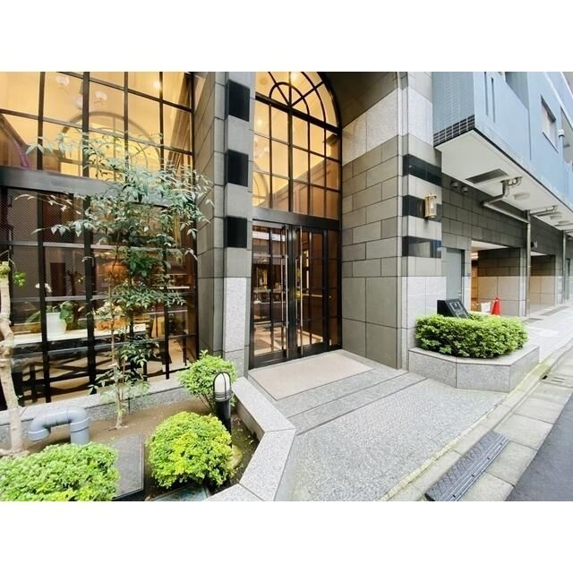 ファミール東京グランリッツの外観