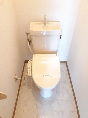 クローバーヒルズＡのトイレ