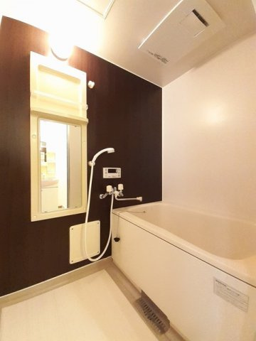 クローバーヒルズＡの浴室