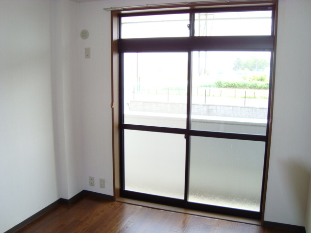 コンフォート桜の内装|東側洋室（イメージ）