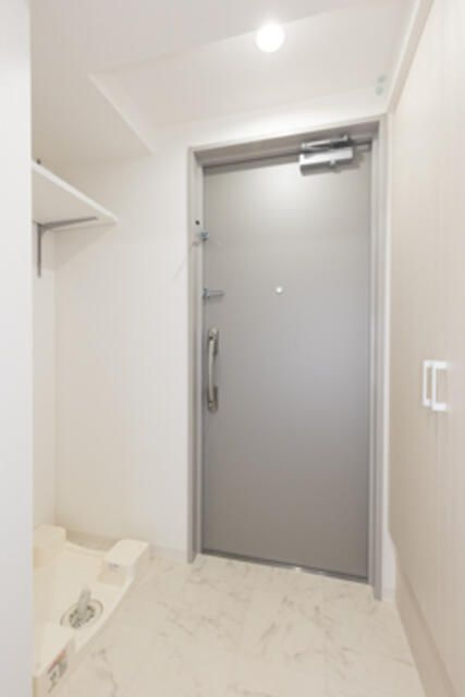 アイビーコート日本橋人形町の玄関