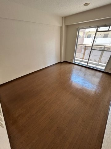 ヴィレッジゲートの居間・リビング