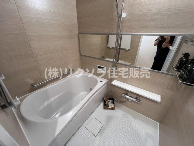 メイプルパークスクエア西弐番街の浴室|浴室乾燥機付き
■物件内覧・資金計画相談・住宅ローン相談、リフォーム相談、お問合せ受付中■
※当日・翌日のご内覧、ご相談はお電話でのお問合せがスムーズです！