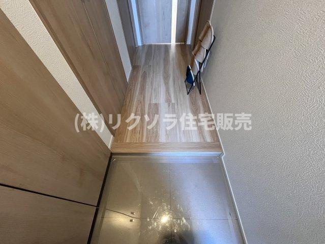 メイプルパークスクエア西弐番街の内装|玄関内部
■物件内覧・資金計画相談・住宅ローン相談、リフォーム相談、お問合せ受付中■
※当日・翌日のご内覧、ご相談はお電話でのお問合せがスムーズです！