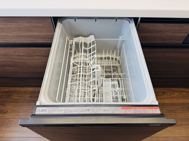 リッツタワー八王子のキッチン|～食洗機付き　食事後の食器洗いはお任せ、家族でゆっくりとくつろげます～