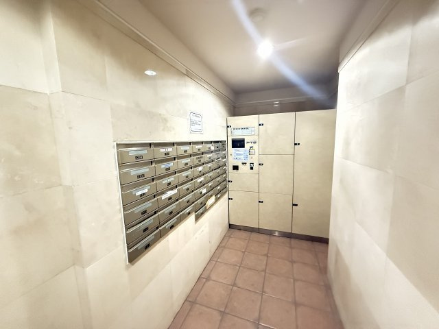 リッツタワー八王子の設備|～不在時の荷物受け取りに大変便利な宅配BOX～