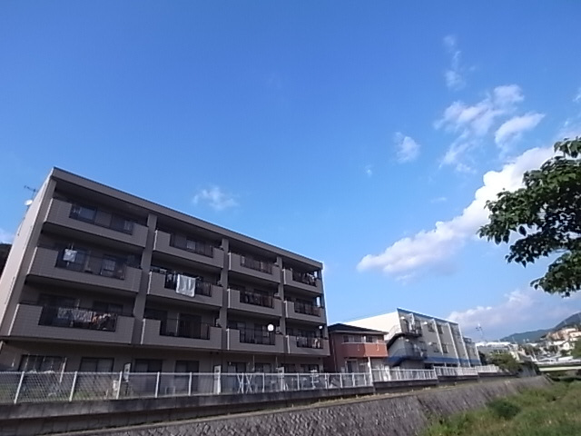 神戸市北区谷上西町の賃貸マンションの外観