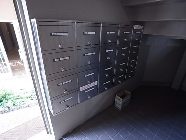 神戸市北区谷上西町の賃貸マンション