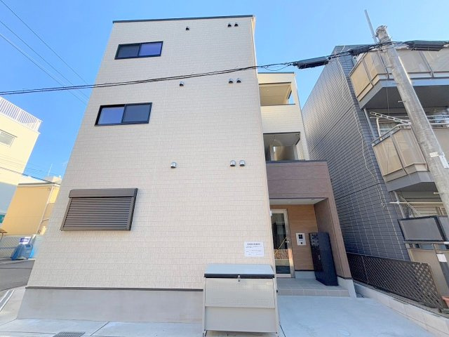 クラウドパレス上新庄の外観