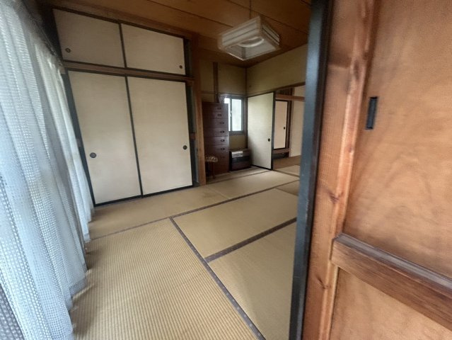 高崎市石原町1086-19の和室