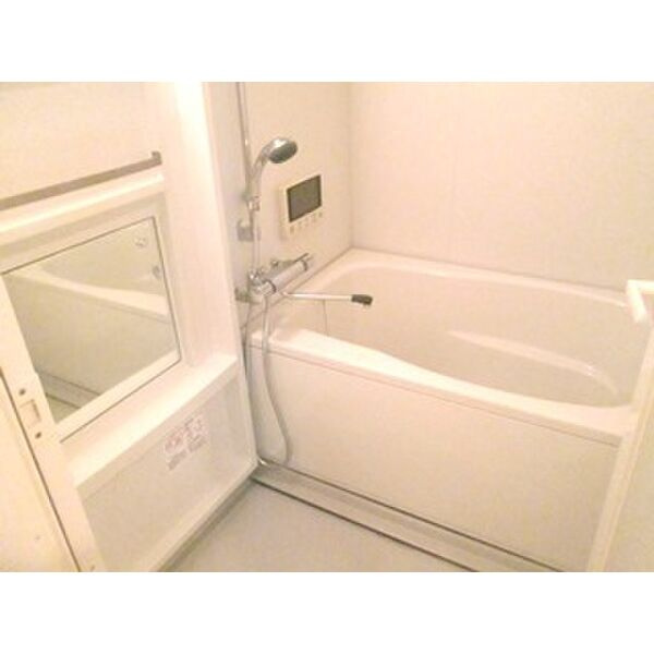 グランシス江坂の浴室