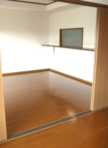 ヴァンベール徳重の居間・リビング