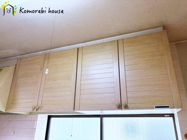 比企郡川島町八幡1丁目　中古一戸建ての収納|キッチン上の収納です
