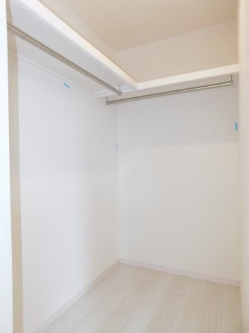 海部郡大治町大字堀之内字深田の新築一戸建の収納|◇ＷＩＣ◇　　洋服や大きな荷物もしっかり収納できます♪