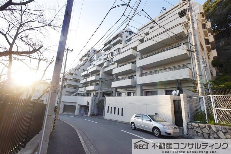 パラツィーナ六甲プレイスの外観