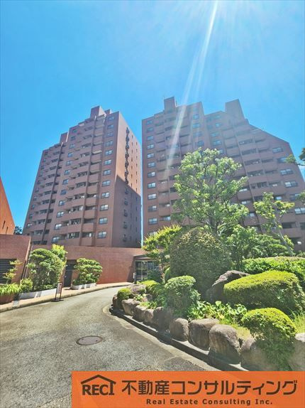 メゾン白鶴の外観