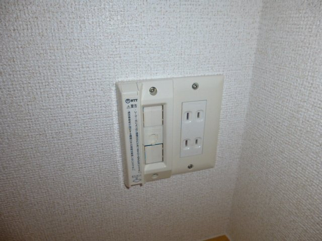 ＳＵＮ’Ｓ　ＧＡＲＤＥＮ中央Ⅲの設備|電話モジュラー