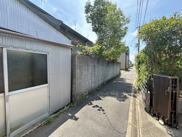 中川区赤星二丁目【建築条件なし・売土地】の前面道路含む現地写真|現地（2025.06中旬）撮影