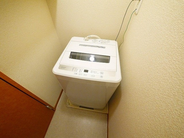 レオパレスバンビーノの設備|室内洗濯機置き場がございます