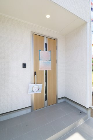 本宮市青田字中森　　　7号棟　　　五百川小学校、本宮第２中学区の玄関