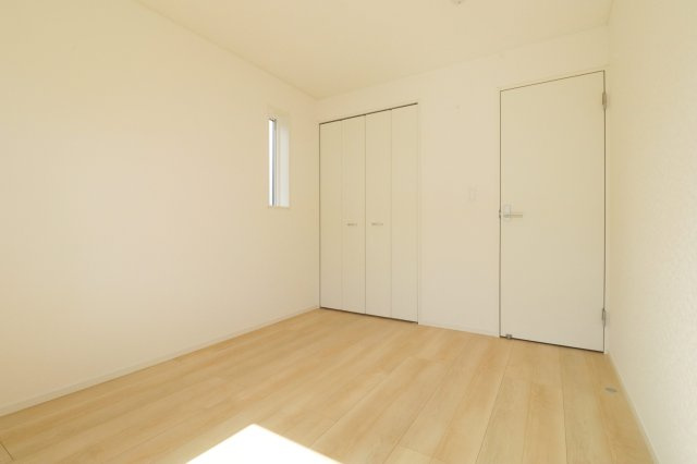 本宮市青田字中森　　　7号棟　　　五百川小学校、本宮第２中学区の洋室