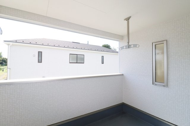 本宮市青田字中森　　　7号棟　　　五百川小学校、本宮第２中学区のバルコニー