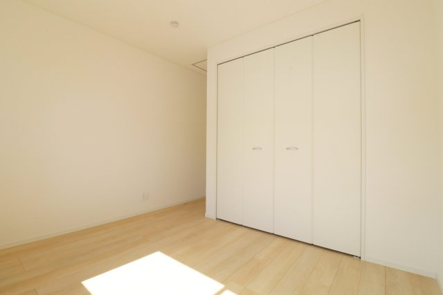 本宮市青田字中森　　　7号棟　　　五百川小学校、本宮第２中学区の洋室