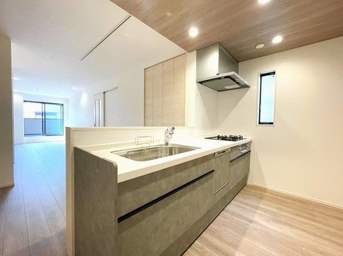 堺市西区鳳中町８丁の新築一戸建のキッチン